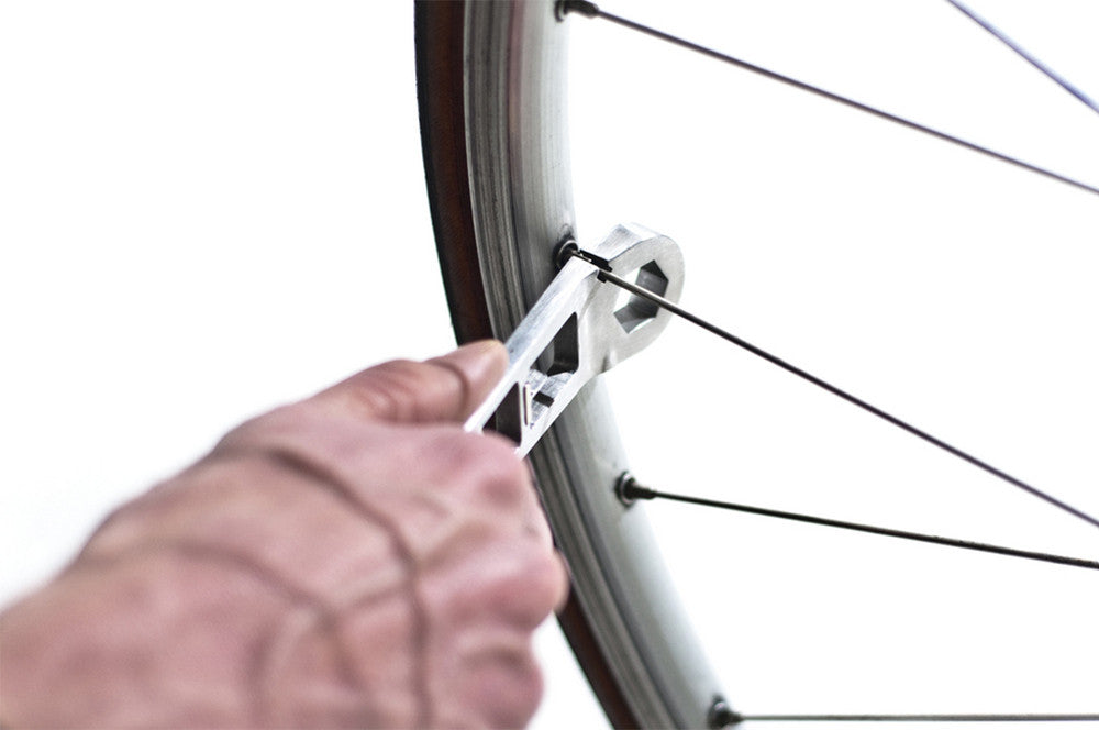 spoke key feature on nutter cycle multi tool being used